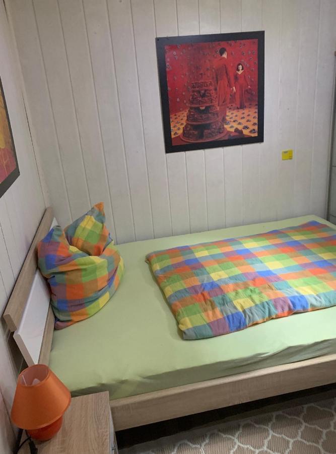 Schoenes Zimmer Im Seterant/Untergeschoss Essen Exteriör bild